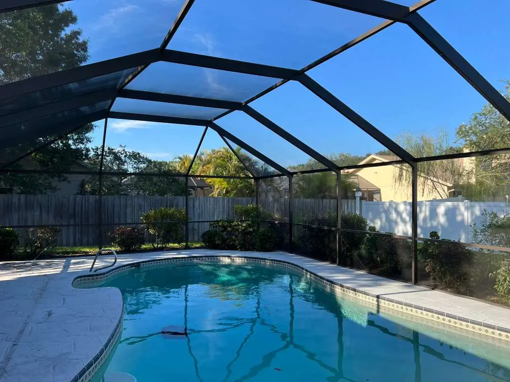 Pool Cage Cleaning